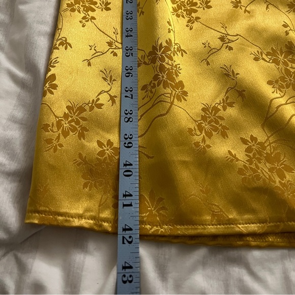 New Look (ASOS)  Floral Satin Jacquard Midi Dress - Picture 7 of 8